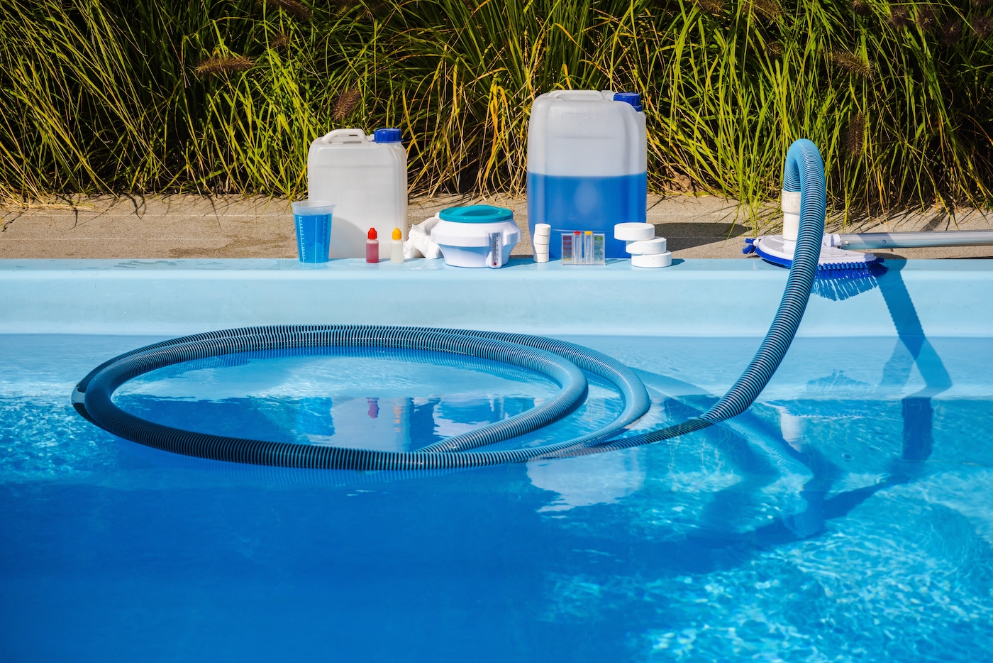 Professionelle Poolpflege Ferienhaus Krk