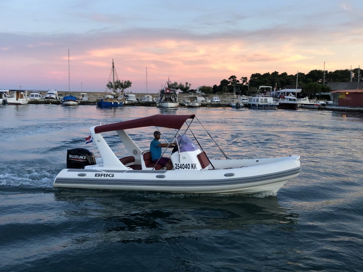 RIB Schlauchboot Brig 650 Eagle mieten Insel Krk
