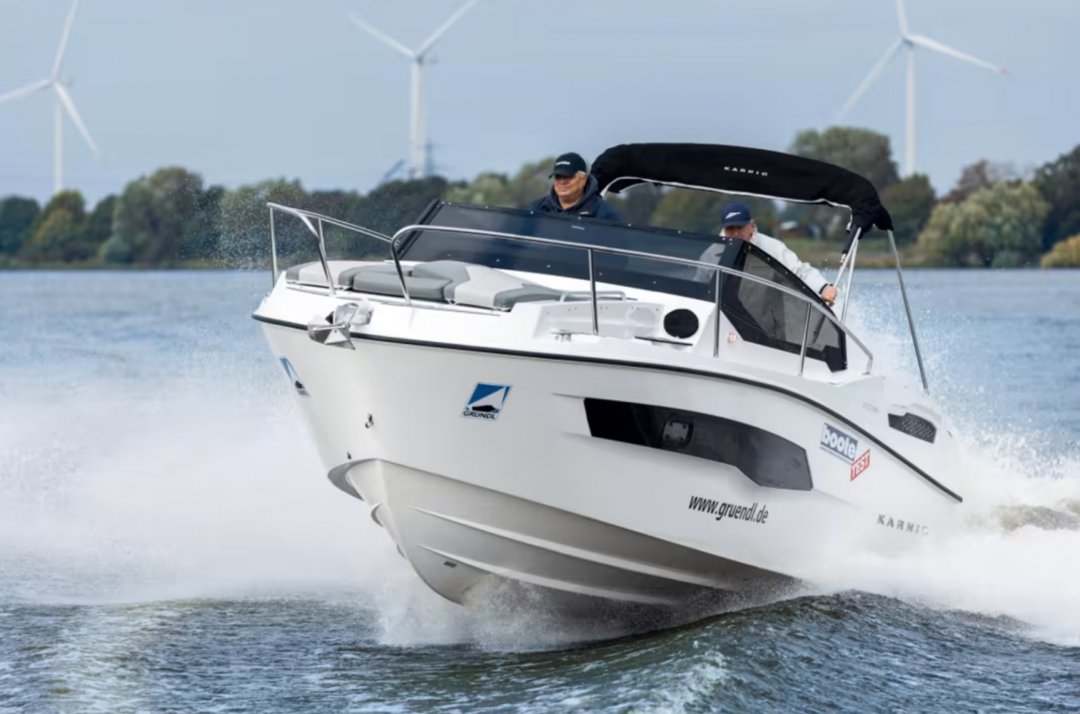 Karnic CS 700 Cabin Cruiser mieten Krk Kroatien