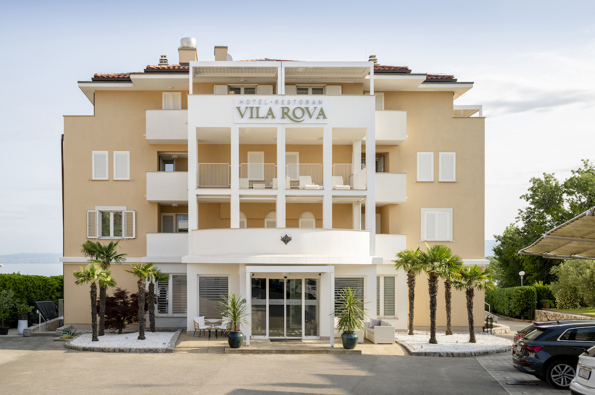 Außenansicht Hotel & Restaurant Vila Rova in Malinska